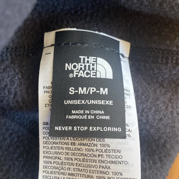 North Face Sherpa beanie NWT - Picture 4 of 4